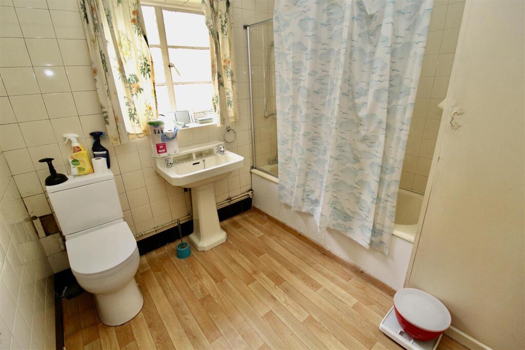 Downstairs Bathroom