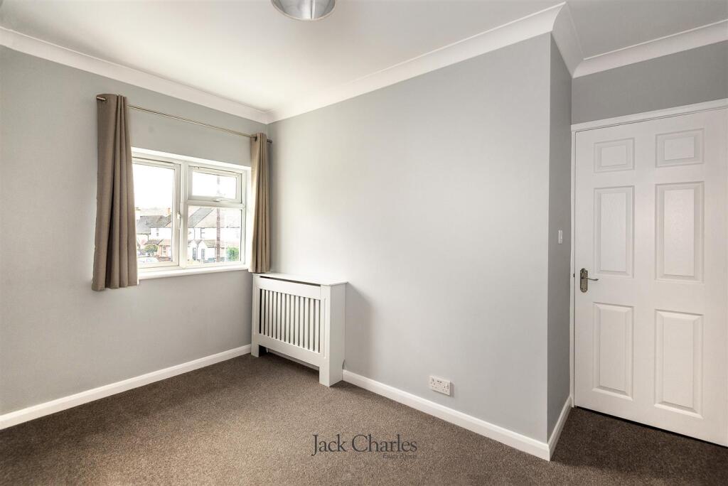 23 Barden Park Rd, TN9 1XD 012.jpg