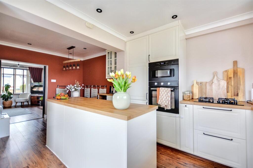 Kitchen Diner_4.jpeg