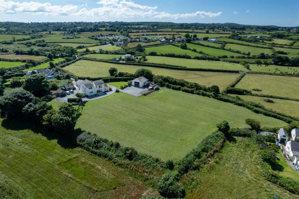 Exterior Photographs - Penrallt, Benllech-9.jpg