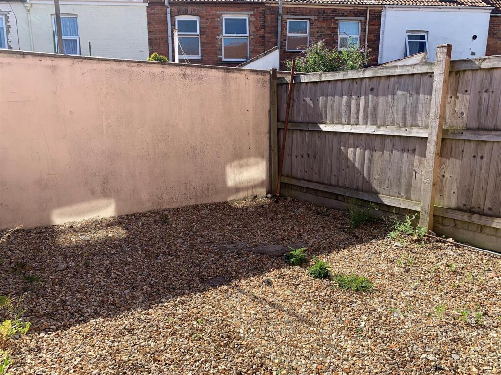 garden.jpg
