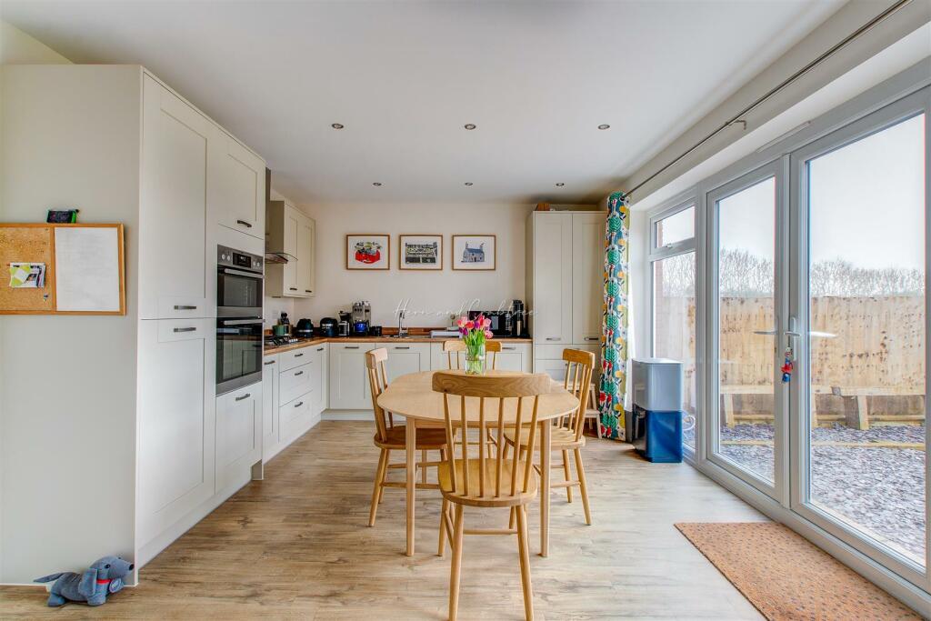 Heol Nant Glandulas, Lisvane, HernCrabtree (27).jp