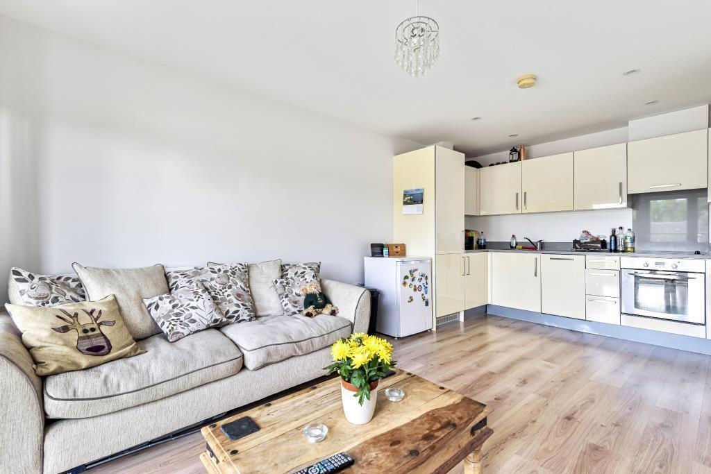 14 Parkwood Court - L1.jpg
