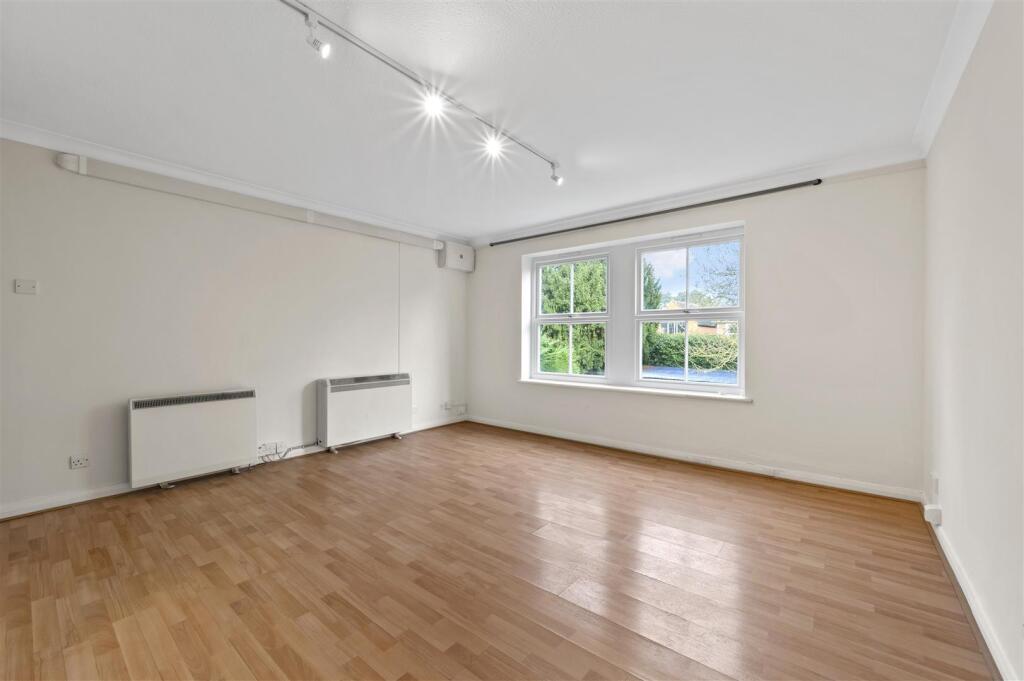 4, Grant Court,5.jpg