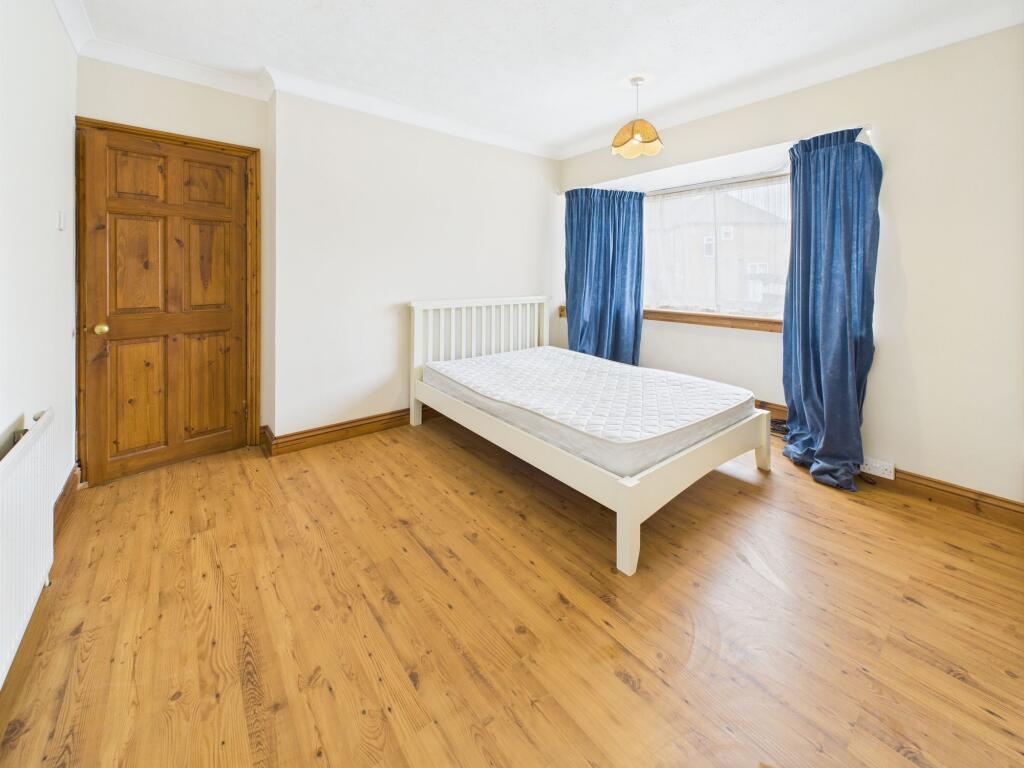 Front bedroom