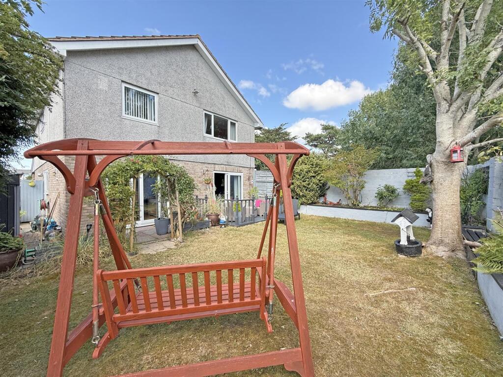 Crownhill Road 311a - Garden Two.jpg