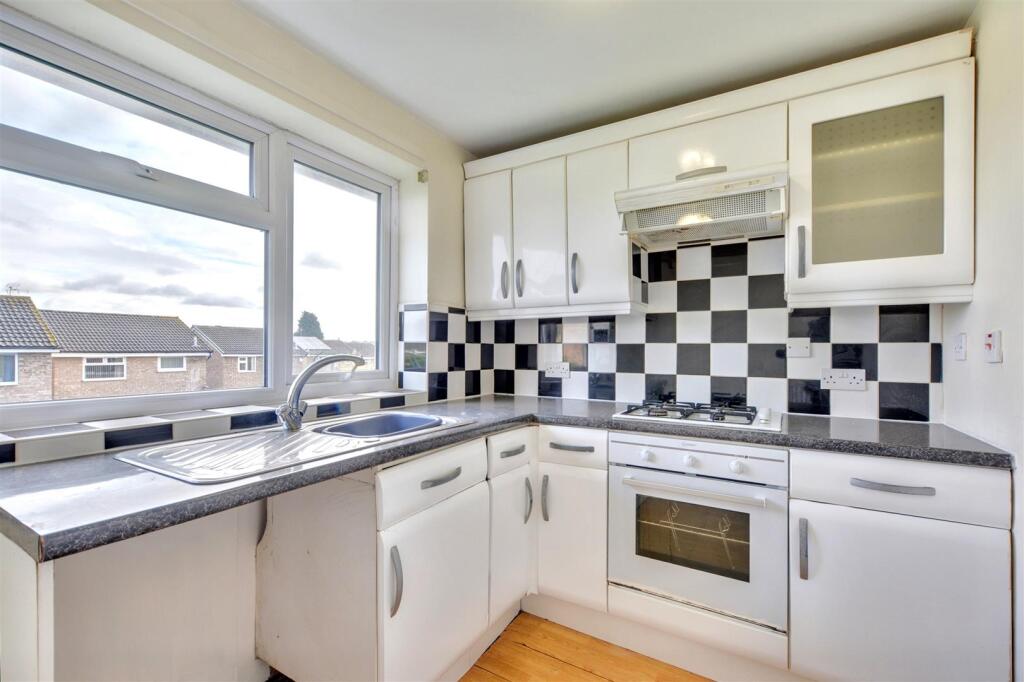 Kitchen_1.jpeg