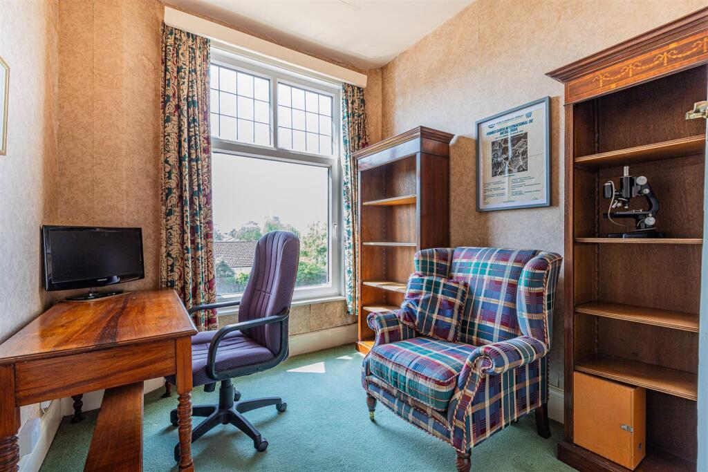 Highfield Road 5-21.jpg