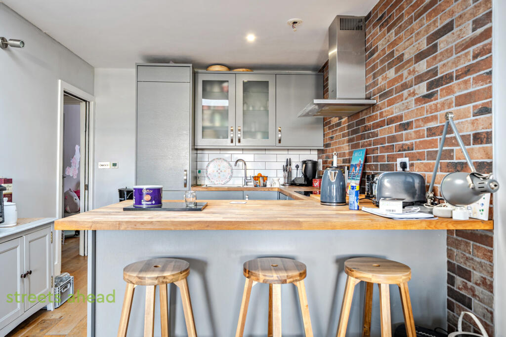 0ba9d209-0bbb-45a...