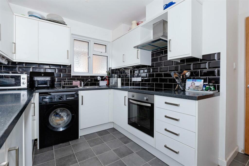 29 Southview Gardens_10.jpg