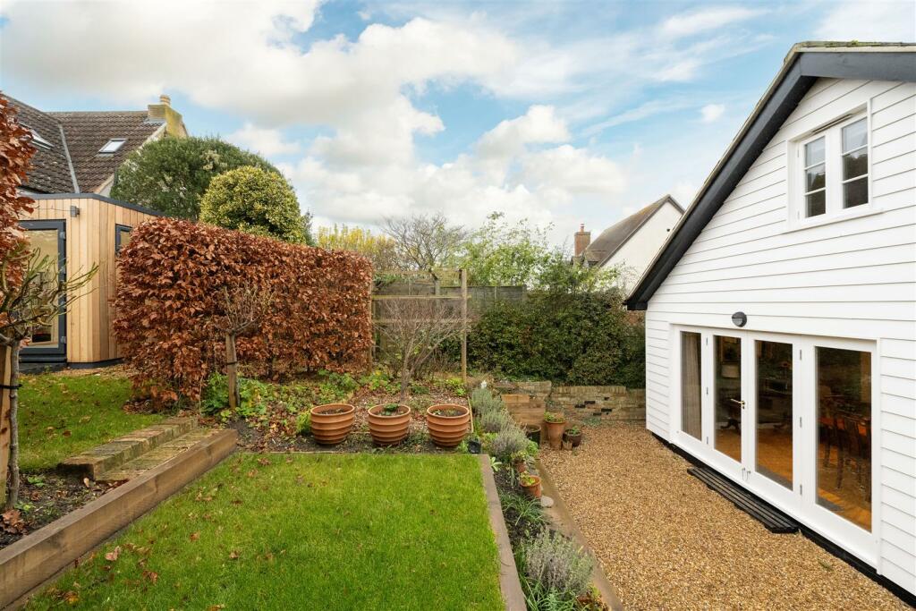 Forresters Cottage, Pirton-33.jpg