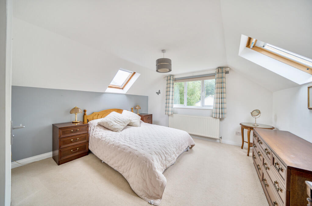 1324311-15-687652...