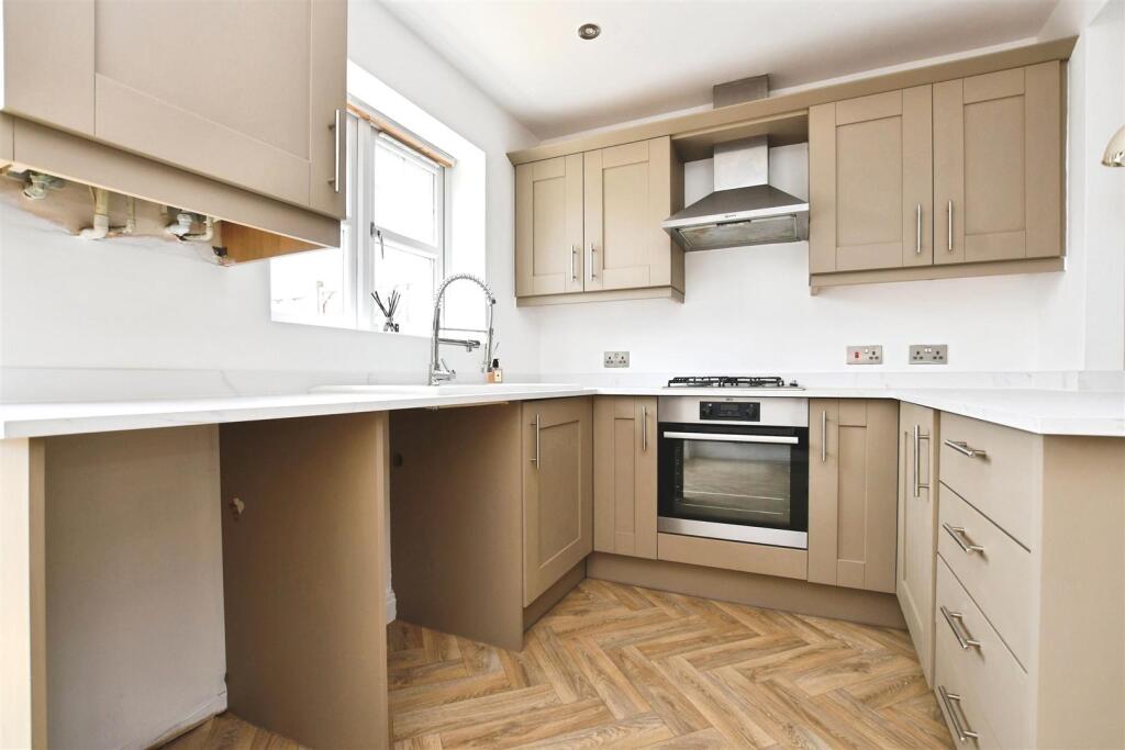 Fitted Dining Kitchen