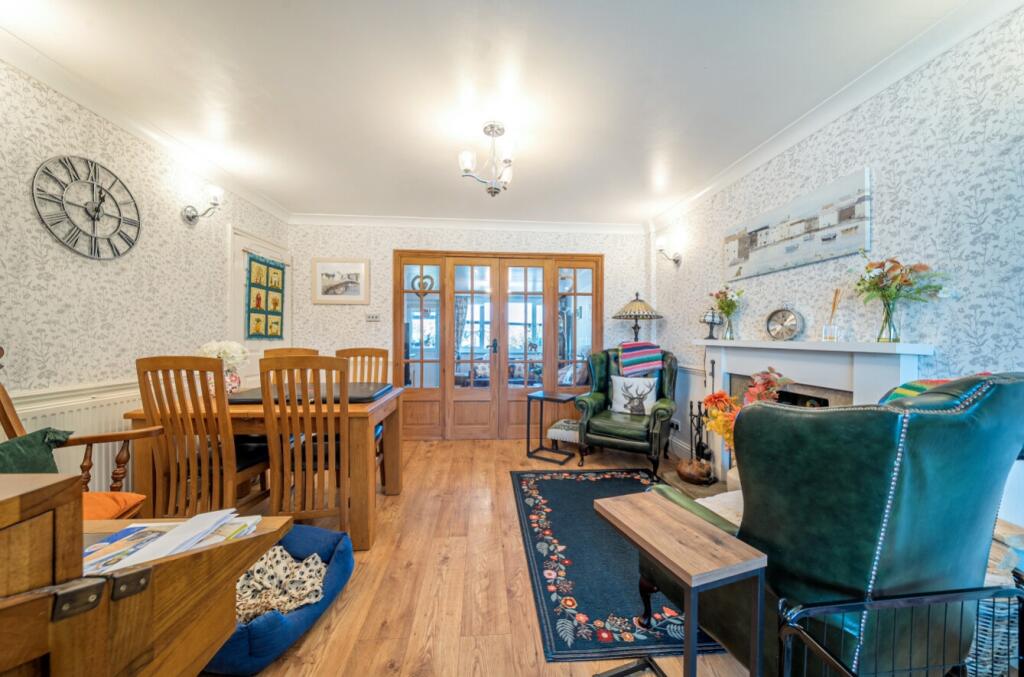 1396701-10-695eebc64e5c3