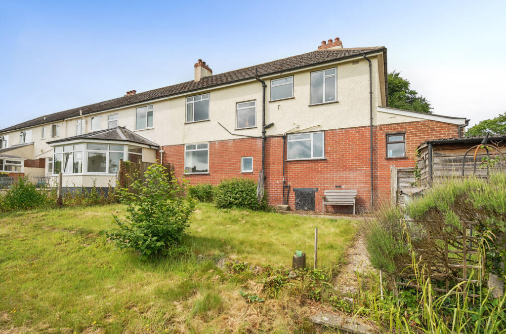 1302979-10-684024...