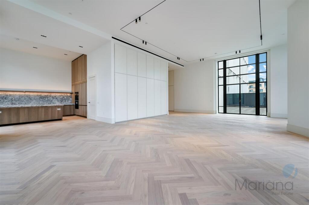 Open plan kitchen/reception room