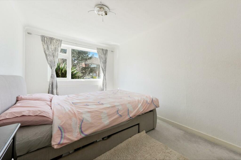 CYCLAMEN WAY   (17).jpg