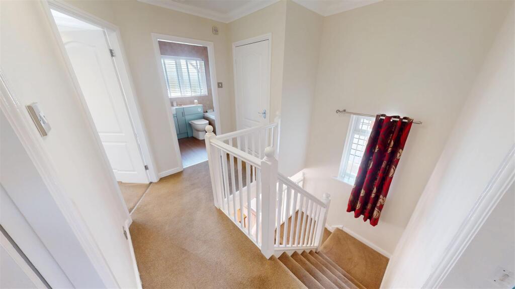 Wendover Close Landing