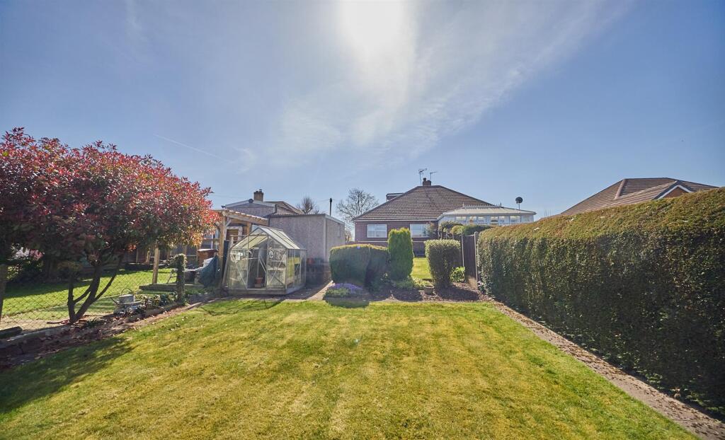 Hillside, Burbage 10.jpg