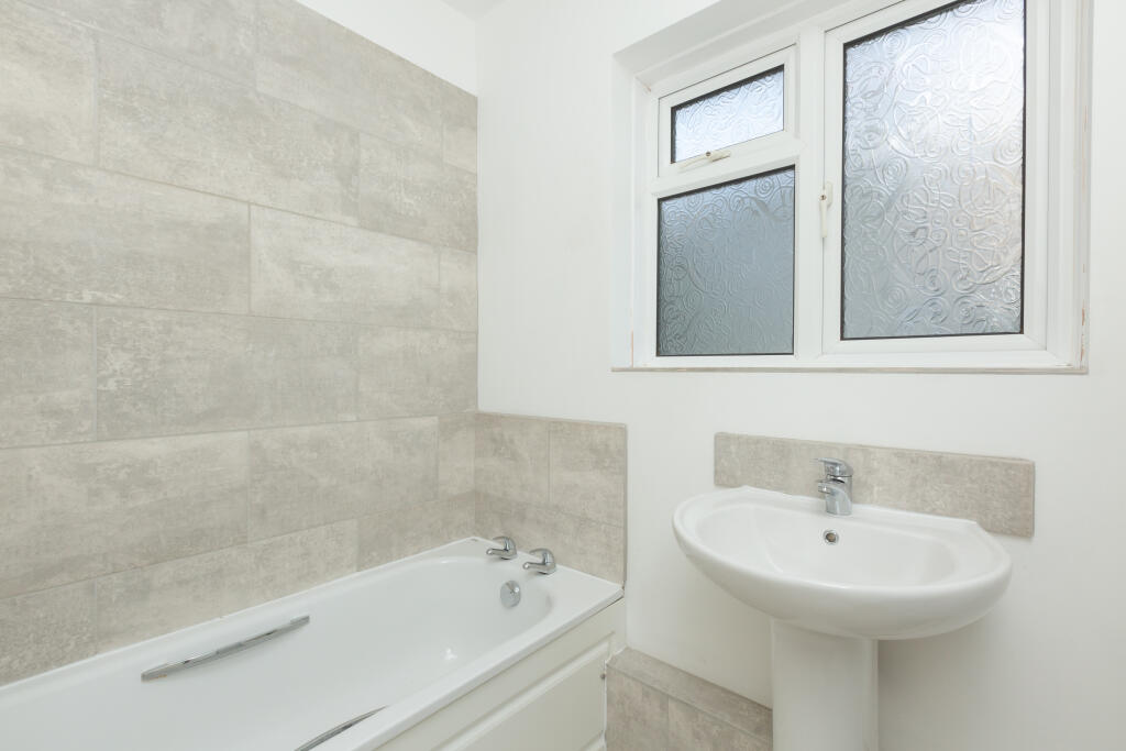 general 47 Manor Dri