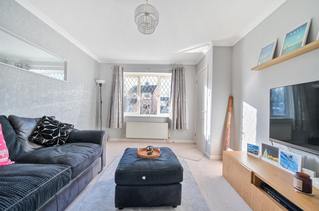 1387709-15-693c21...