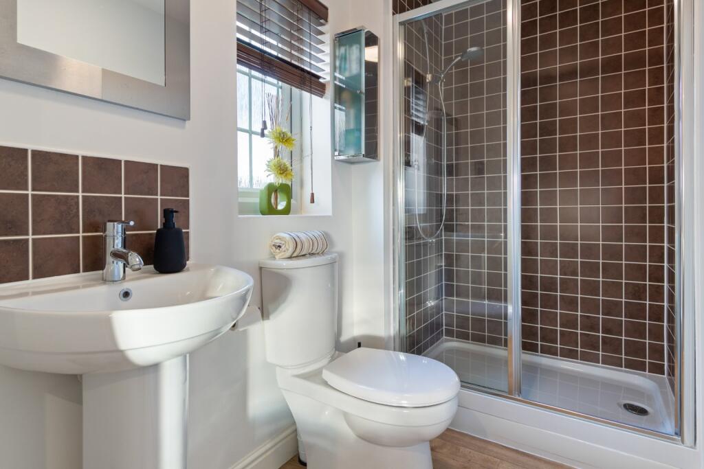 Bed 2 Ensuite