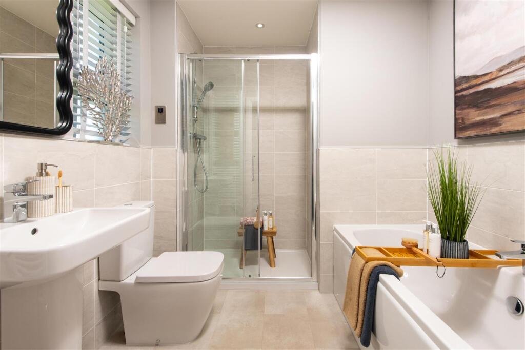 018 BYW_ImperialCourt_Ilkley_Moreton_5bed_LowRes.j