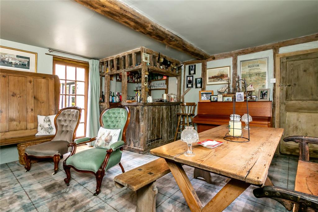 Snug/Bar