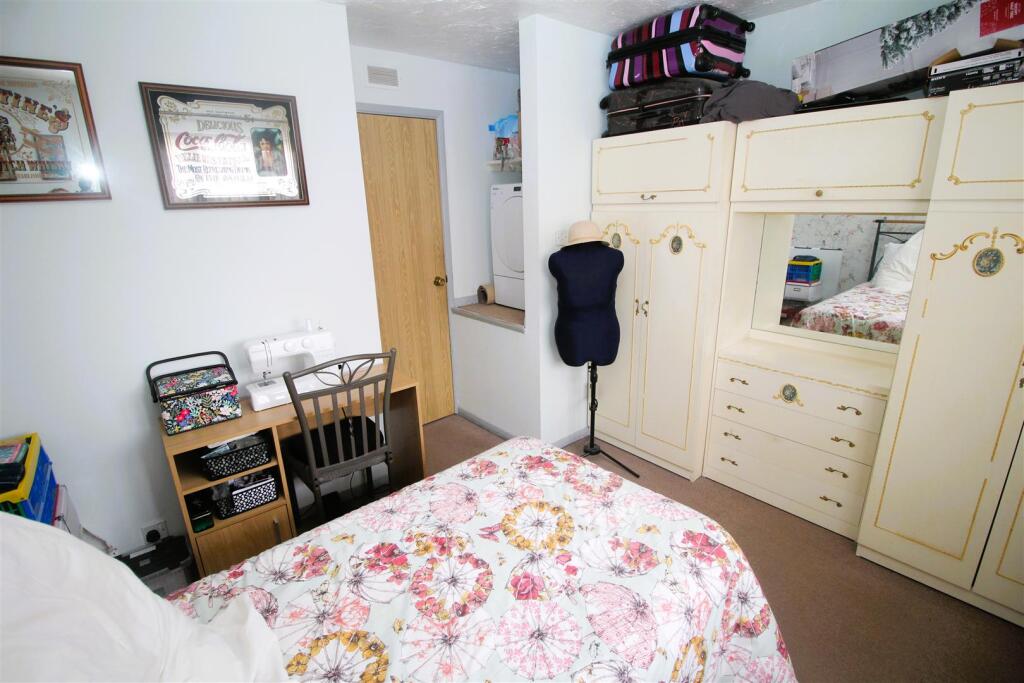 bed 1 a .JPG