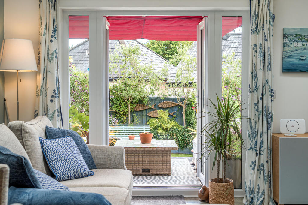 1330992-32-688a4333ca71e