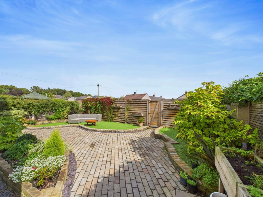 CAM02093G0-PR0053-STILL004