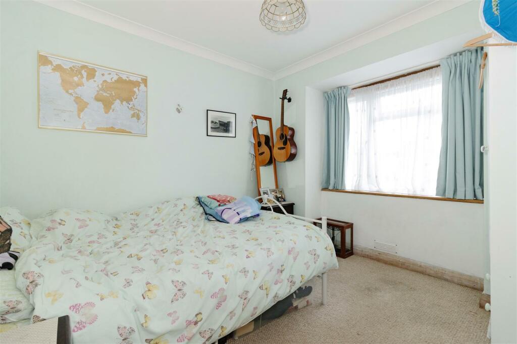 For Sale by Aspire Residential - Courtlands Close