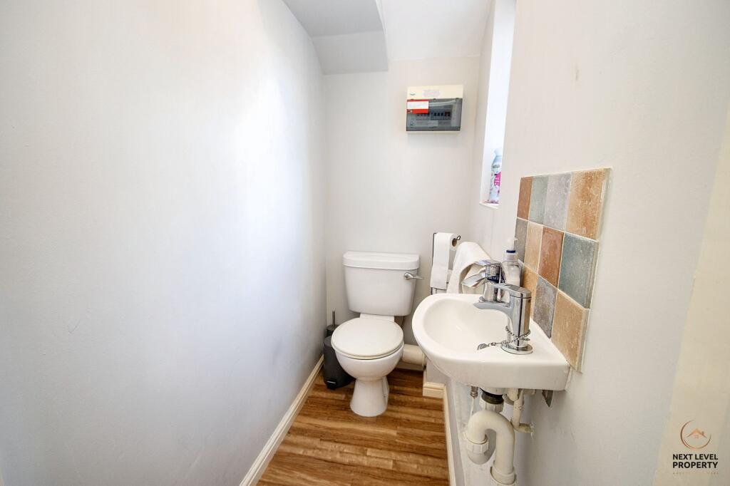 Ground Floor Cloakroom/WC
