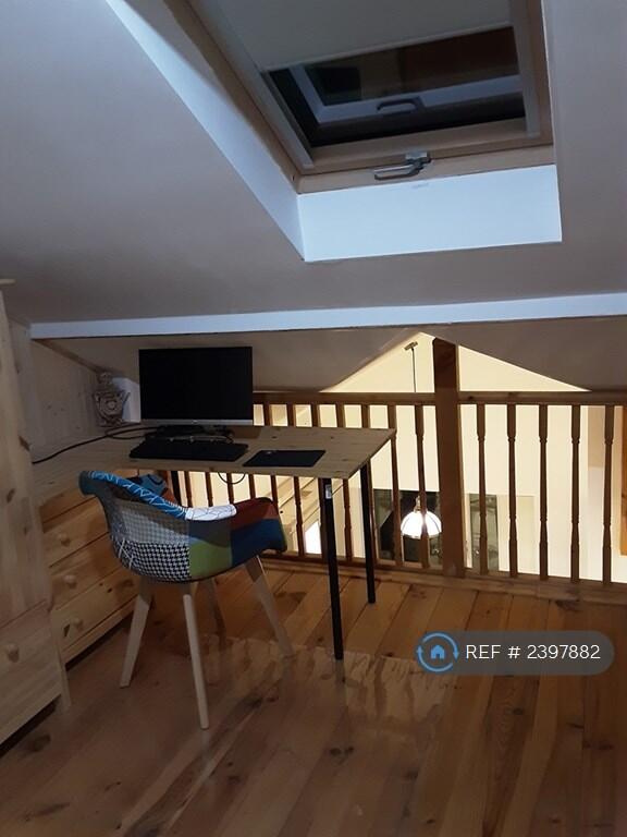 Bedroom Office 