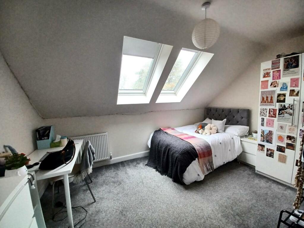 Loft bedroom.jpeg