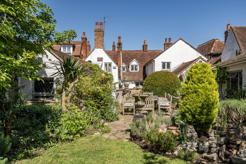 1295735-7-6827251...