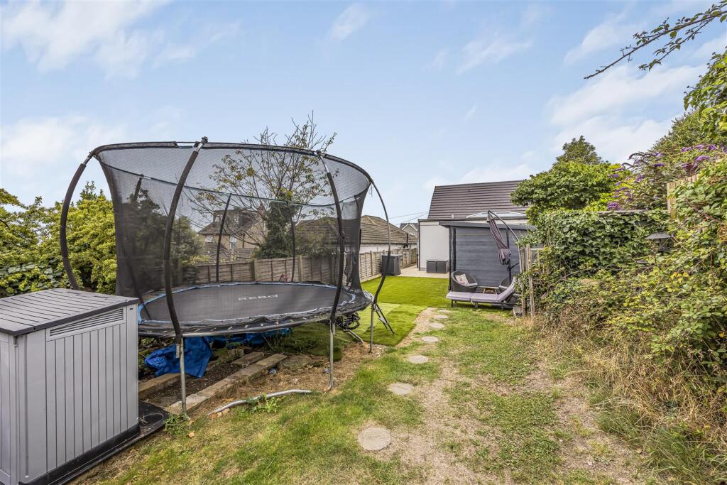 30 Uplands Road, Drayton-PorticoMarketing-SoldBy-3