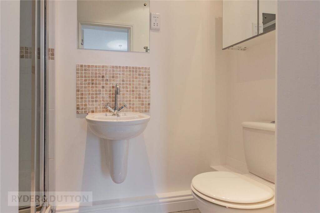 Ensuite