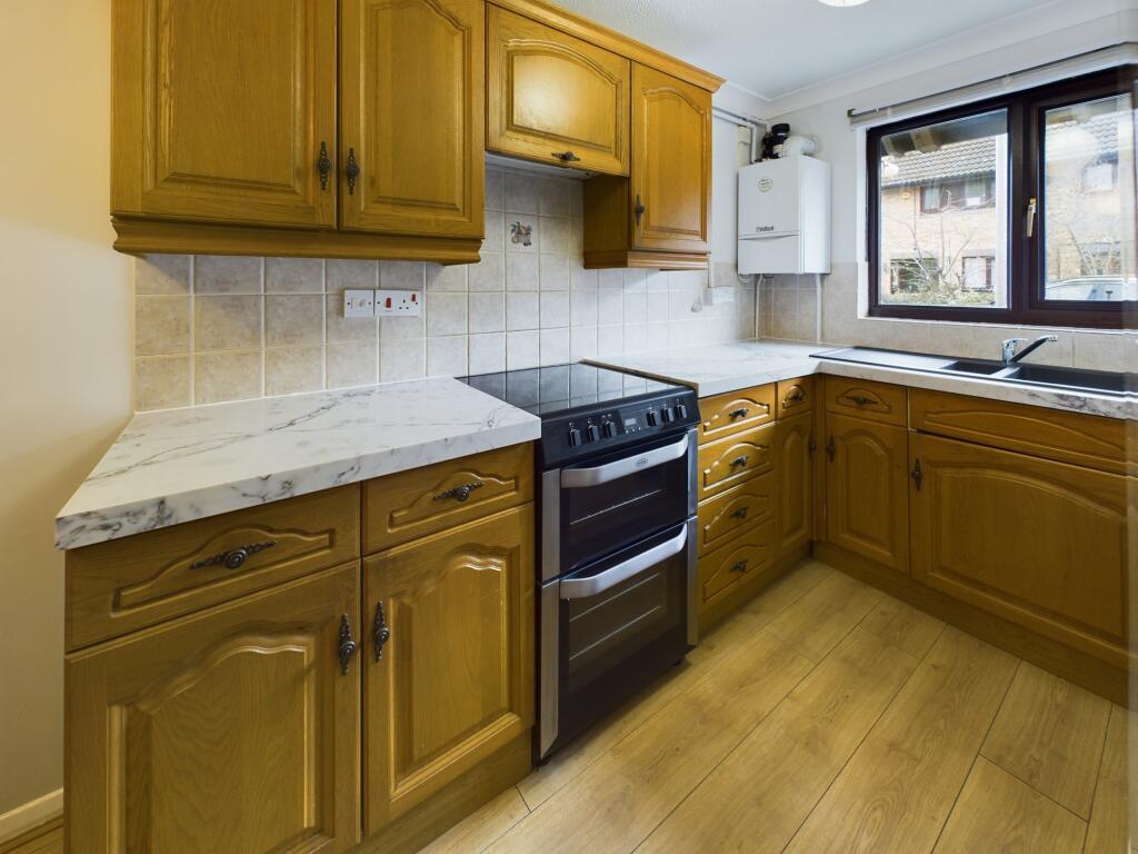 CAM02545G0-PR0312-STILL003