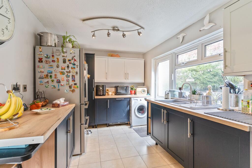 Kitchen/Breakfast Room