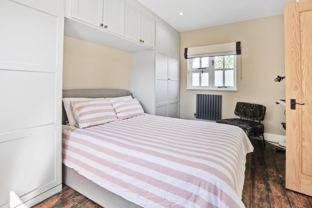 1463639988 - St.Julians Farm Road, SE27 - 19.jpg