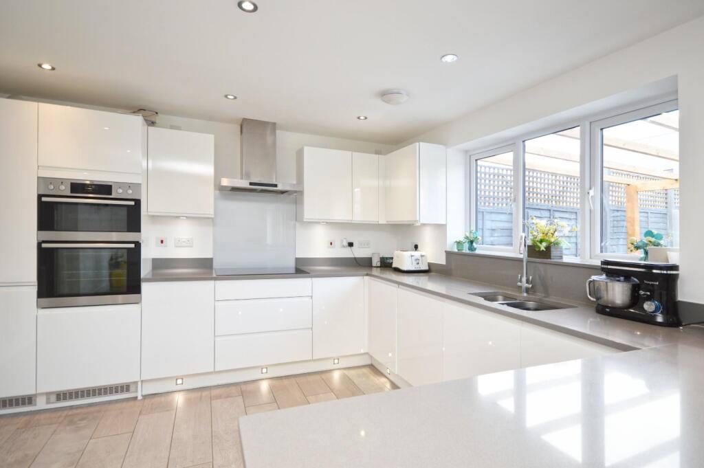 Open Plan Kitchen/Dining/Family Room