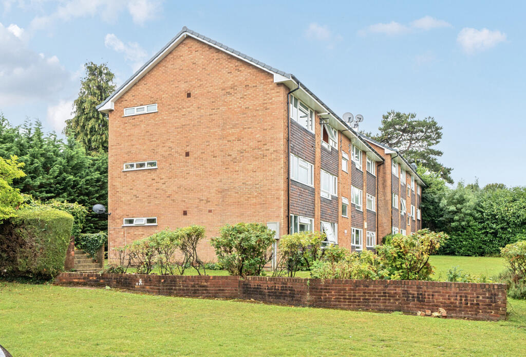 1347543-3-68b8011...