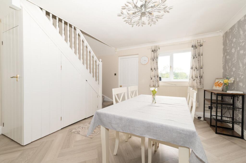 KITCHEN, LIVING ROOM AND DINER