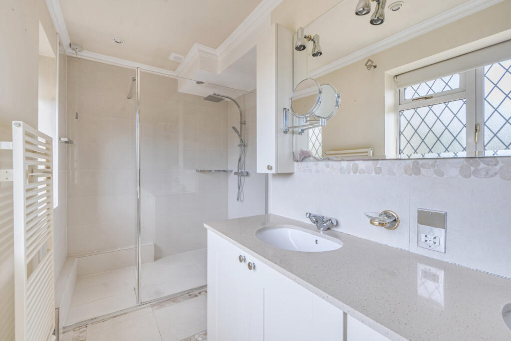 1376348-20-691c4e...