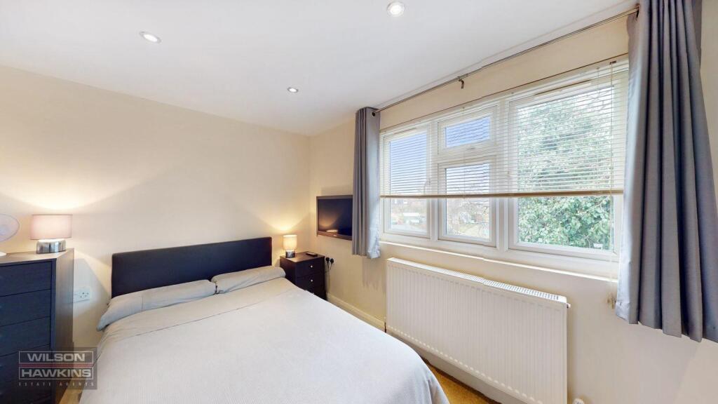 17 Old Kenton Lane, - DAmiZbxXEPcJLn6sRwnZ.jpg