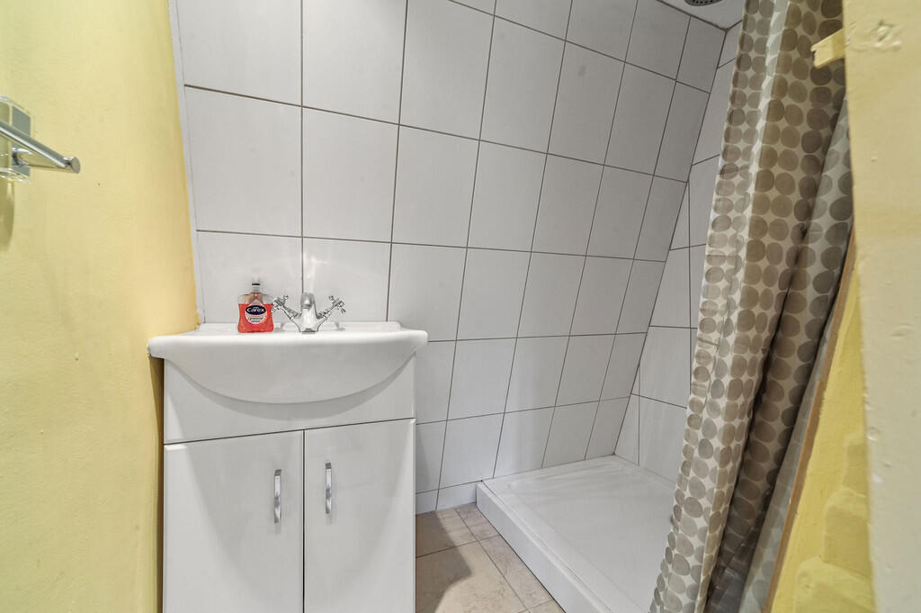 PT-TV(BOX)-Haywar...