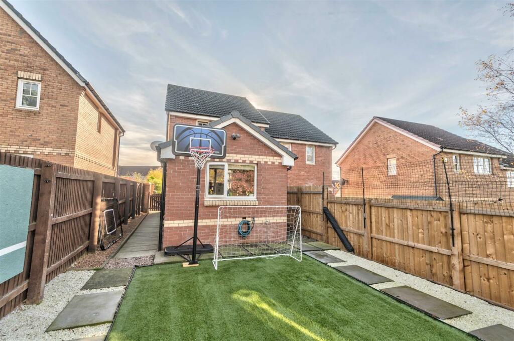 7 Alder Avenue BF-11.JPG