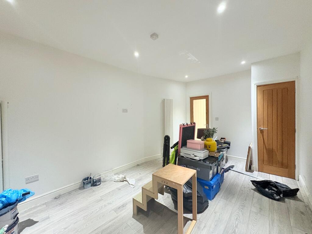 Shelley Drive, Bridgend