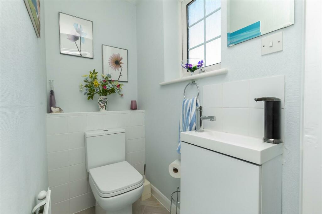 5 Church Lane  (13).jpg